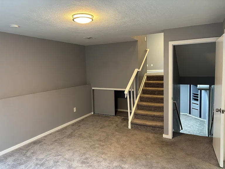 3613 S Olathe St — Photo 16