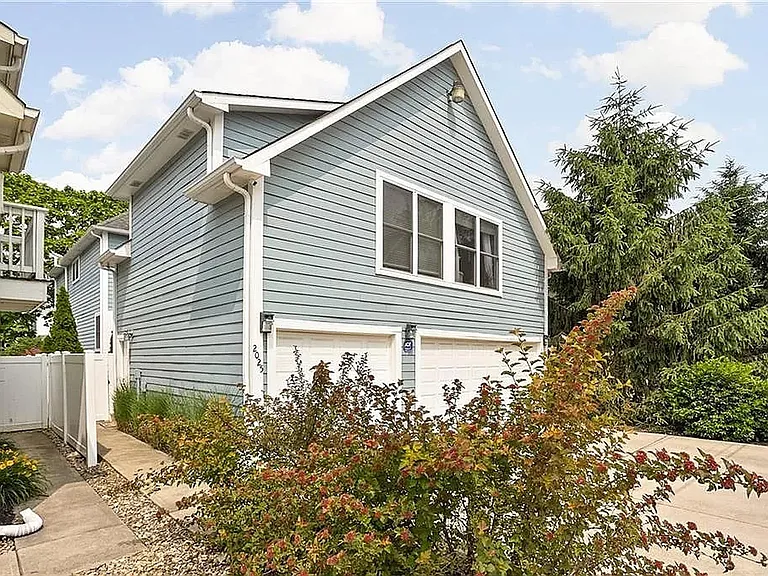 2025 Ruckle St #B — Photo 7
