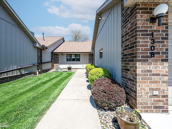 4th image of 1308 Southridge Dr