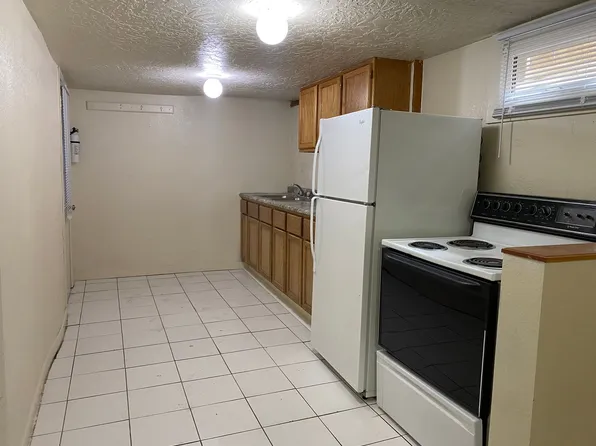 709 Evans Ave, Cheyenne, WY 82007