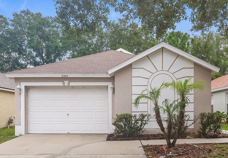 1st image of 7445 Oxford Garden Cir