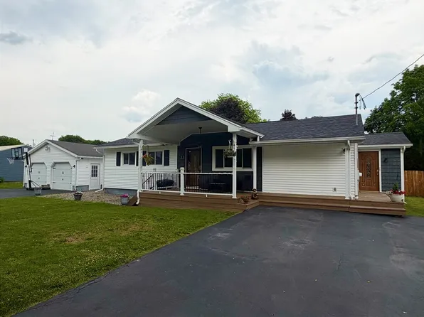 11 Barrett Ave, Dansville, NY 14437