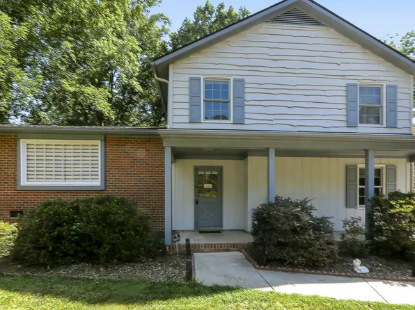 205 N Trail Dr, Raleigh, NC 27615