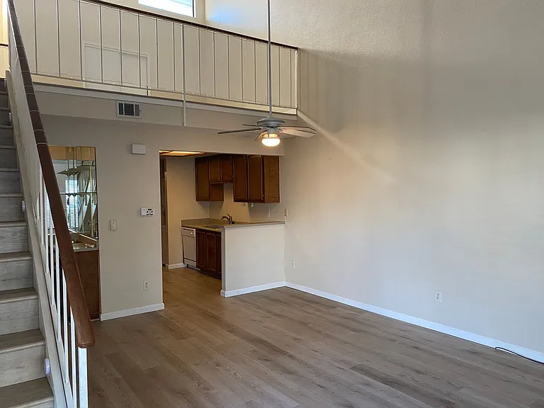 5835 Yawl St — Photo 2