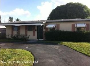 721 SW 4th St, Hallandale Beach, FL 33009