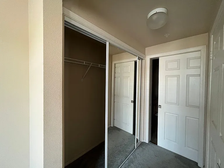 2400 5th Ave #401 — Photo 11