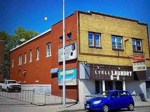 512 Lyell Ave #3 Photo 1