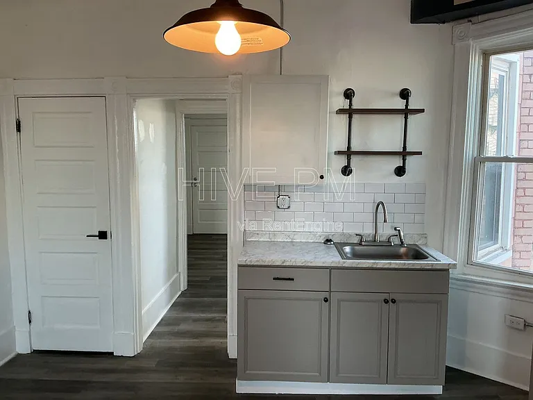 4539 Montgomery Rd #2 — Photo 8