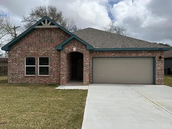 3315 Colorado Ave, Dickinson, TX 77539