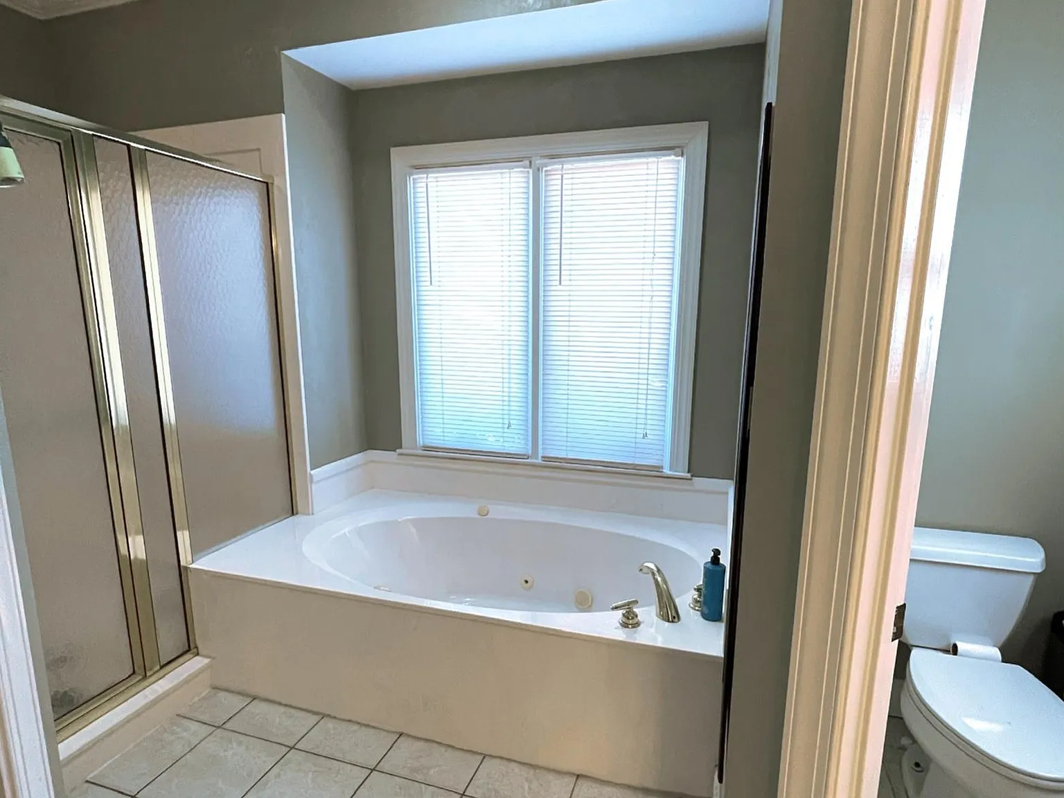 3517 Chippenham Dr — Photo 3