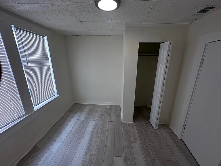 2112 W Palmetto St — Photo 8