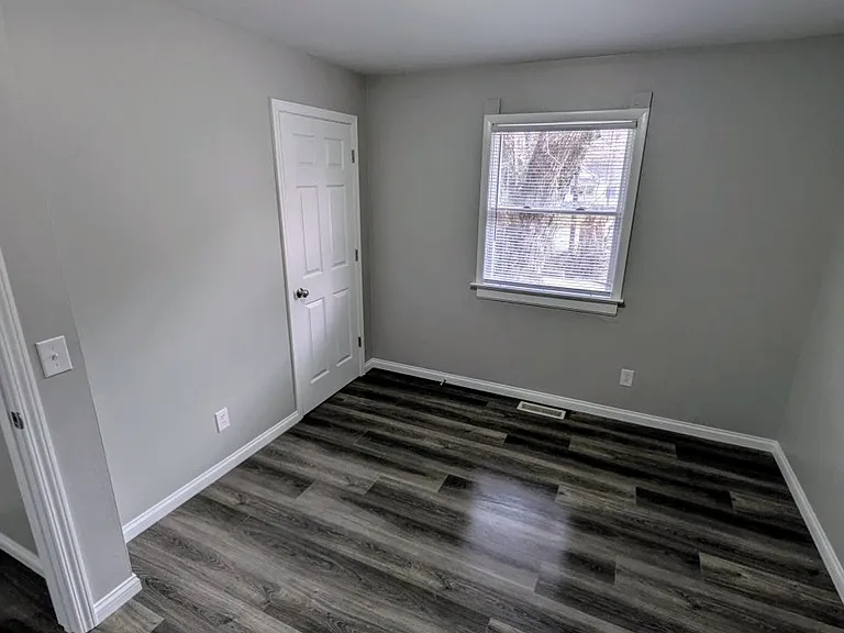 520 N Wilson Ave — Photo 20