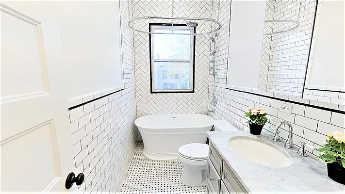 Sold by Corcoran | media 29