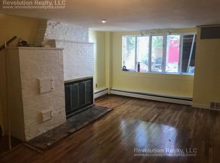 10 Lindall Pl #TH5, Boston, MA 02114