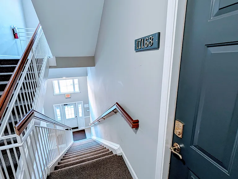 17168 Red Feather Dr — Photo 28