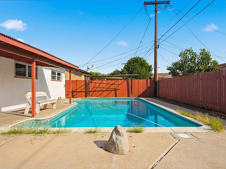1209 Evilo St — Photo 27