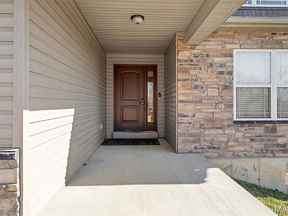 3rd image of 1316 Wesford Way