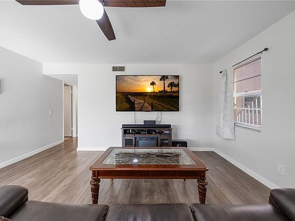 5th image of 1400 Pompei LN #23