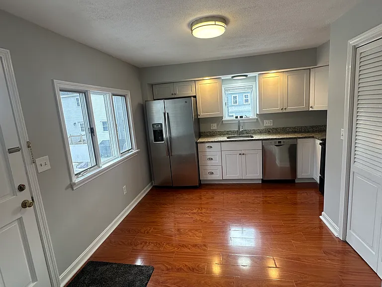 83 Taylor St #2 — Photo 1