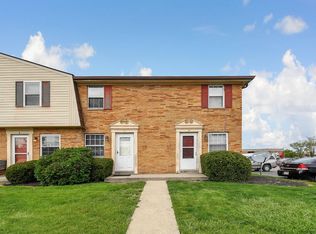 5696 Beechcroft Rd APT M, Columbus, OH 43229