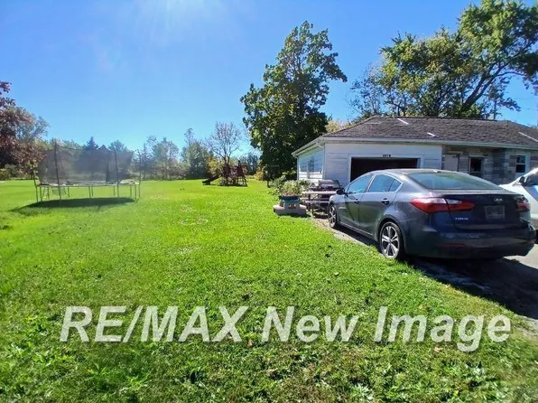 4481 W Coldwater Rd, Flint, MI 48504