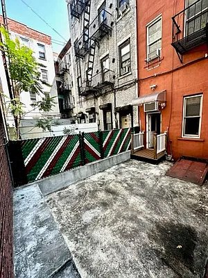 Rented by Apple Exclusive Realty Inc | media 19