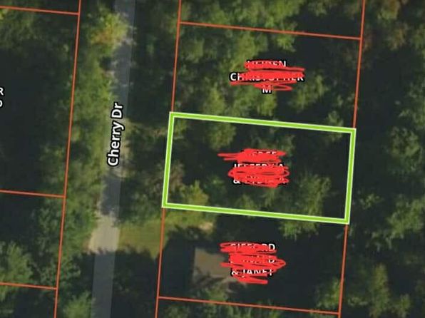 Cherry Dr, Lakeview, MI 48850