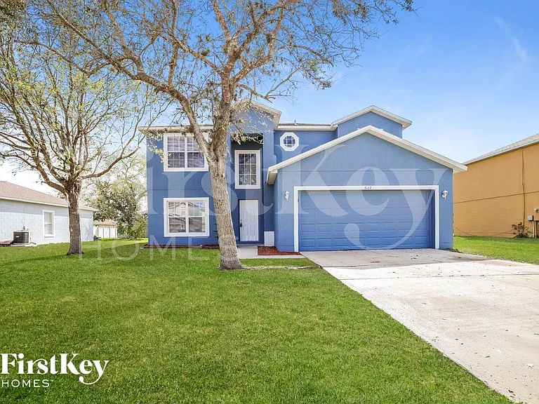 639 Linnet Ct — Photo 1