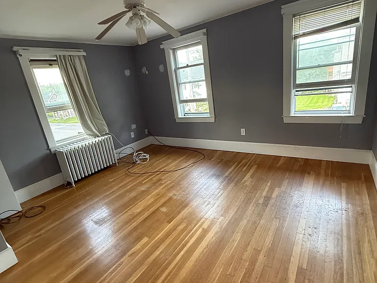 16 Prospect St #2 — Photo 4