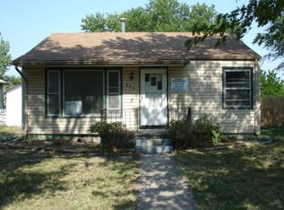 524 S Factory St, Enterprise, KS 67441