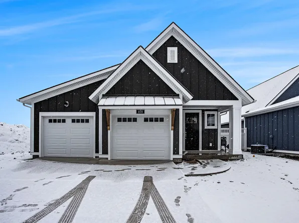 408 N Cottage Ct, Whitehall, MI 49461