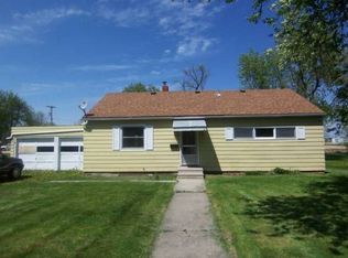 430 Pleasant St E, Amboy, MN 56010