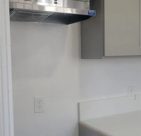 6315 8th Ave — Photo 3