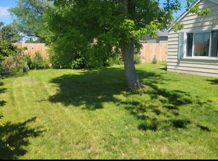 312 E Laughlin Rd, Cheyenne, WY 82009