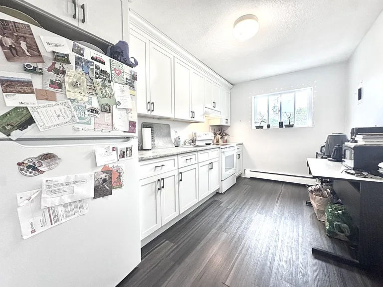 23 Westgate Rd #6 — Photo 1
