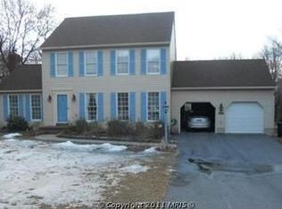 1310 Boxgrove Ct, Pasadena, MD 21122