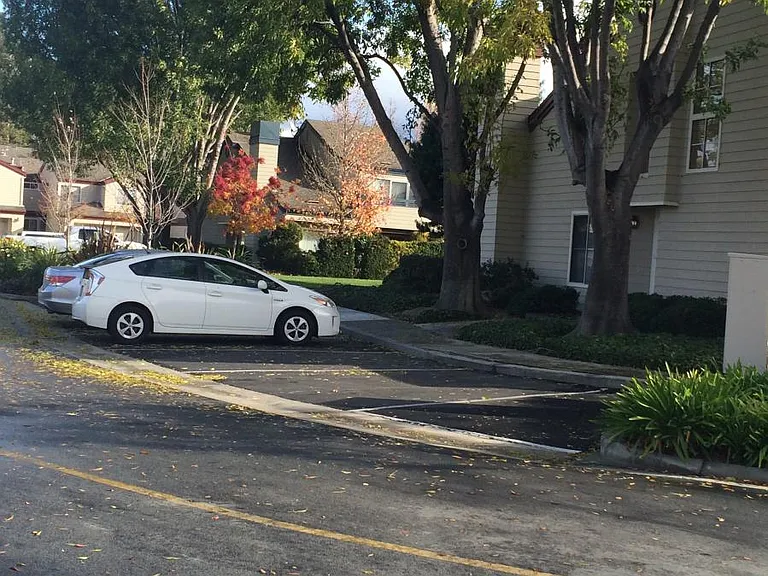 Guset Parking