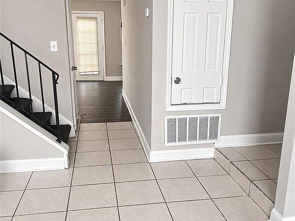 5th image of 3190 Nectarine Cir