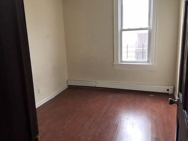 2nd image of 1738 Adams St Floor 3