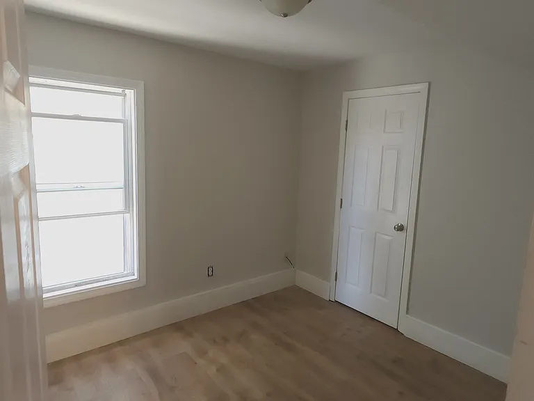 Floor 2 — Photo 26