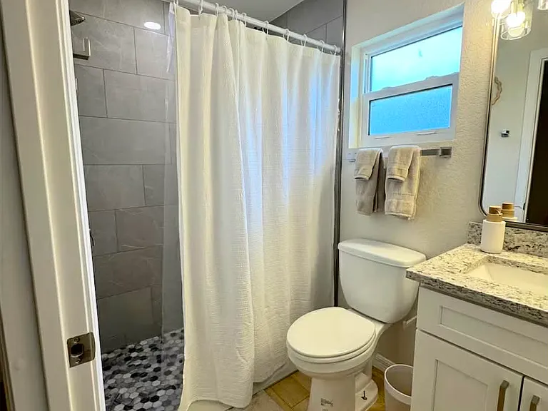 134 N Anoka Ave — Photo 7