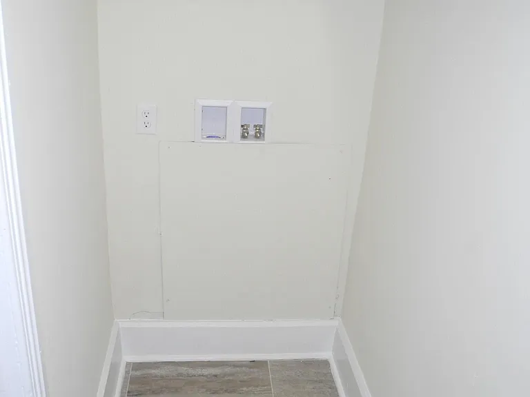 32 S Potomac St #2 — Photo 9