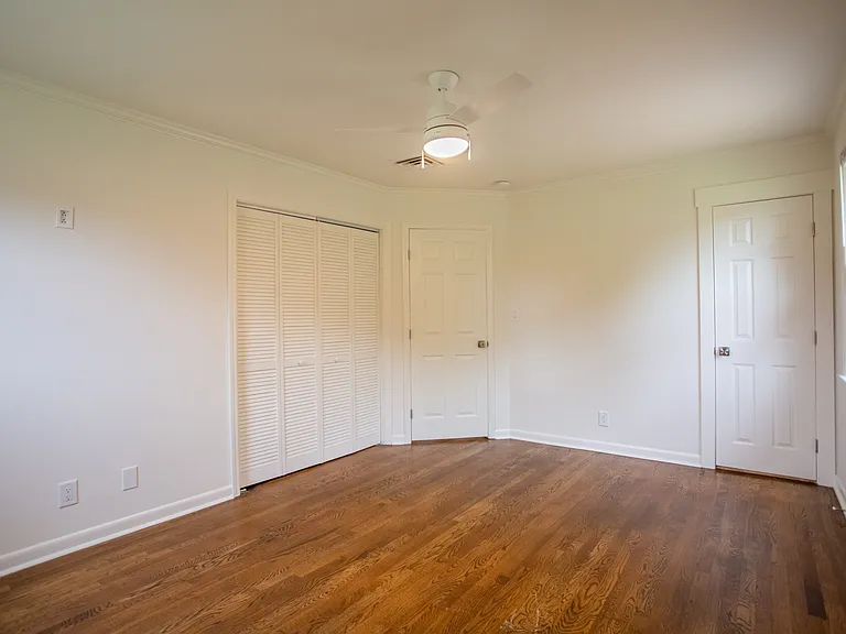 4714 Trousdale Dr — Photo 35