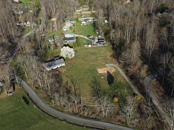 4th image of 2737 Clabo Rd