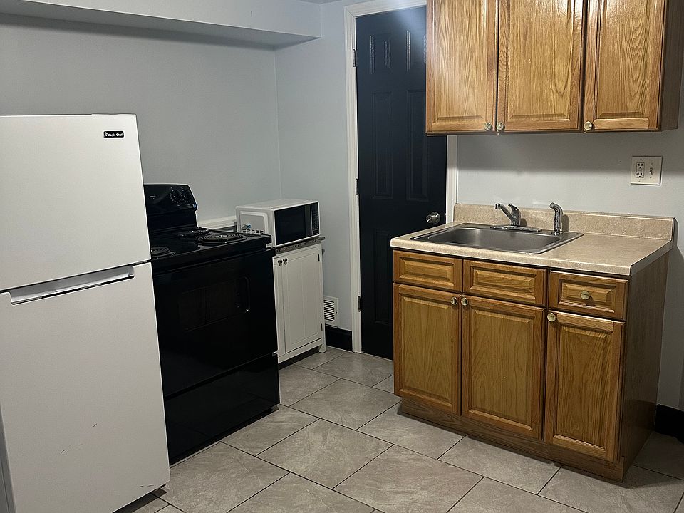 1st image of 83 Chapel Hill Dr #1