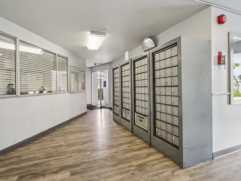 La Habra Hills — Photo 15