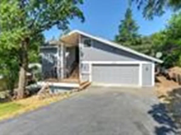 23986 Oakmont Way, Auburn, CA 95602