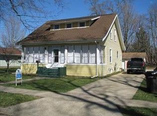 212 Gilkey St, Plainwell, MI 49080