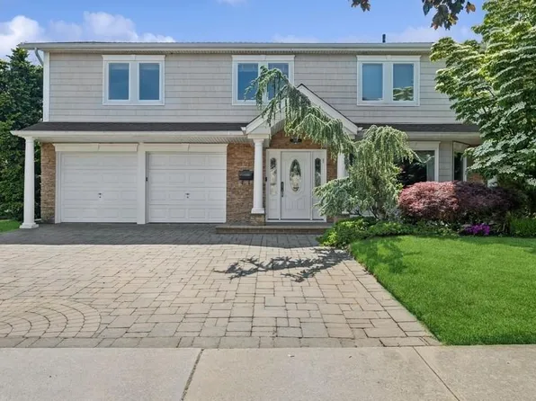 3186 Jason Drive, Bellmore, NY 11710