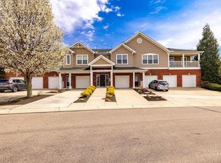 3550 Chestnut Park Ln, Cleves, OH 45002